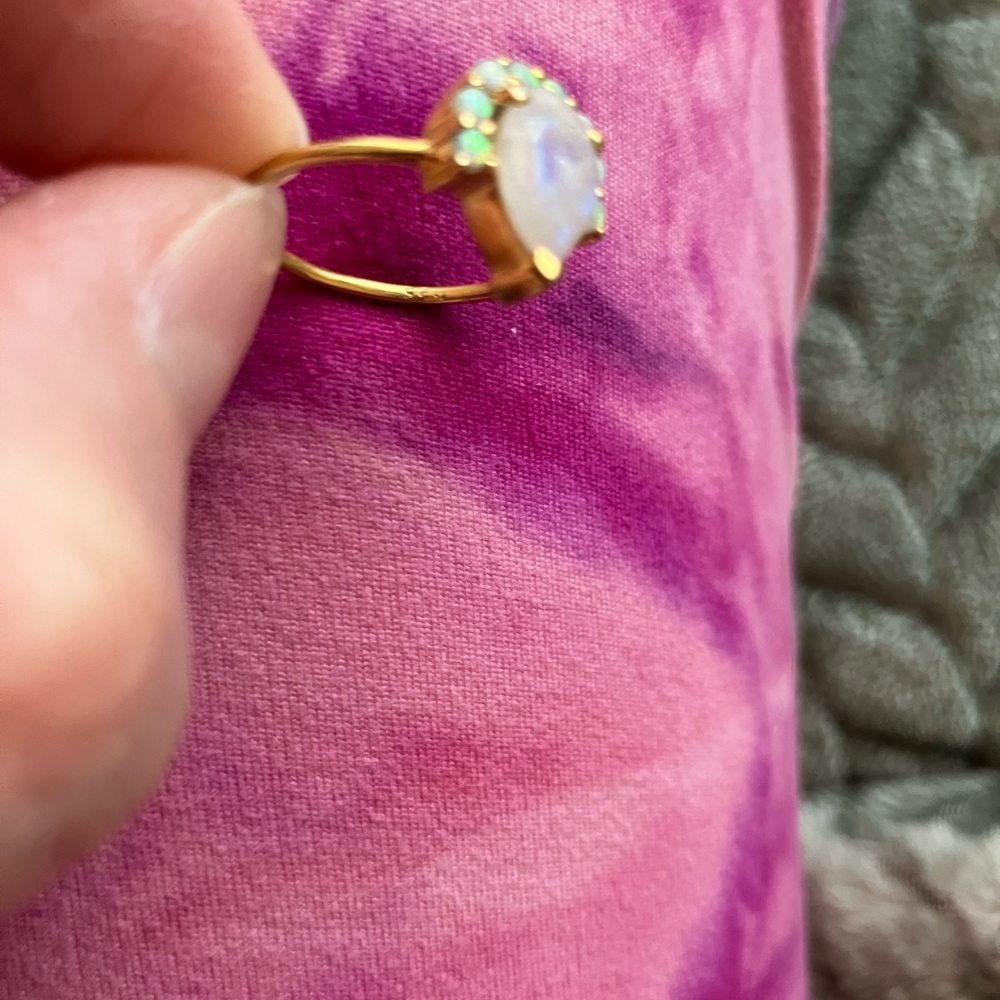 Moonstone & Opal ring 6 - Picture 6 of 8